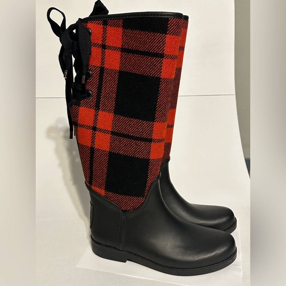 Coach tristee plaid rainboots size 8
